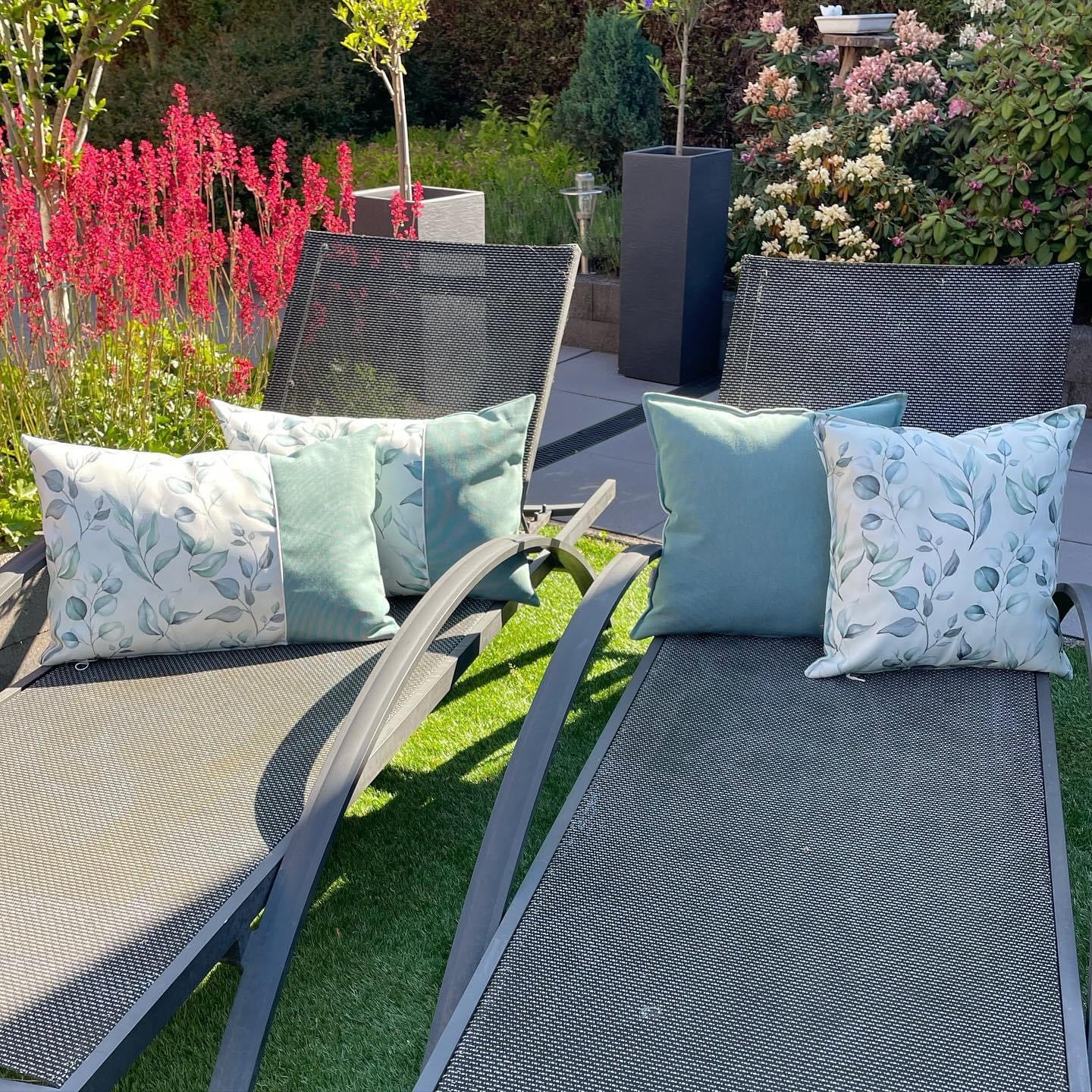 Metal/ Outdoor Blad