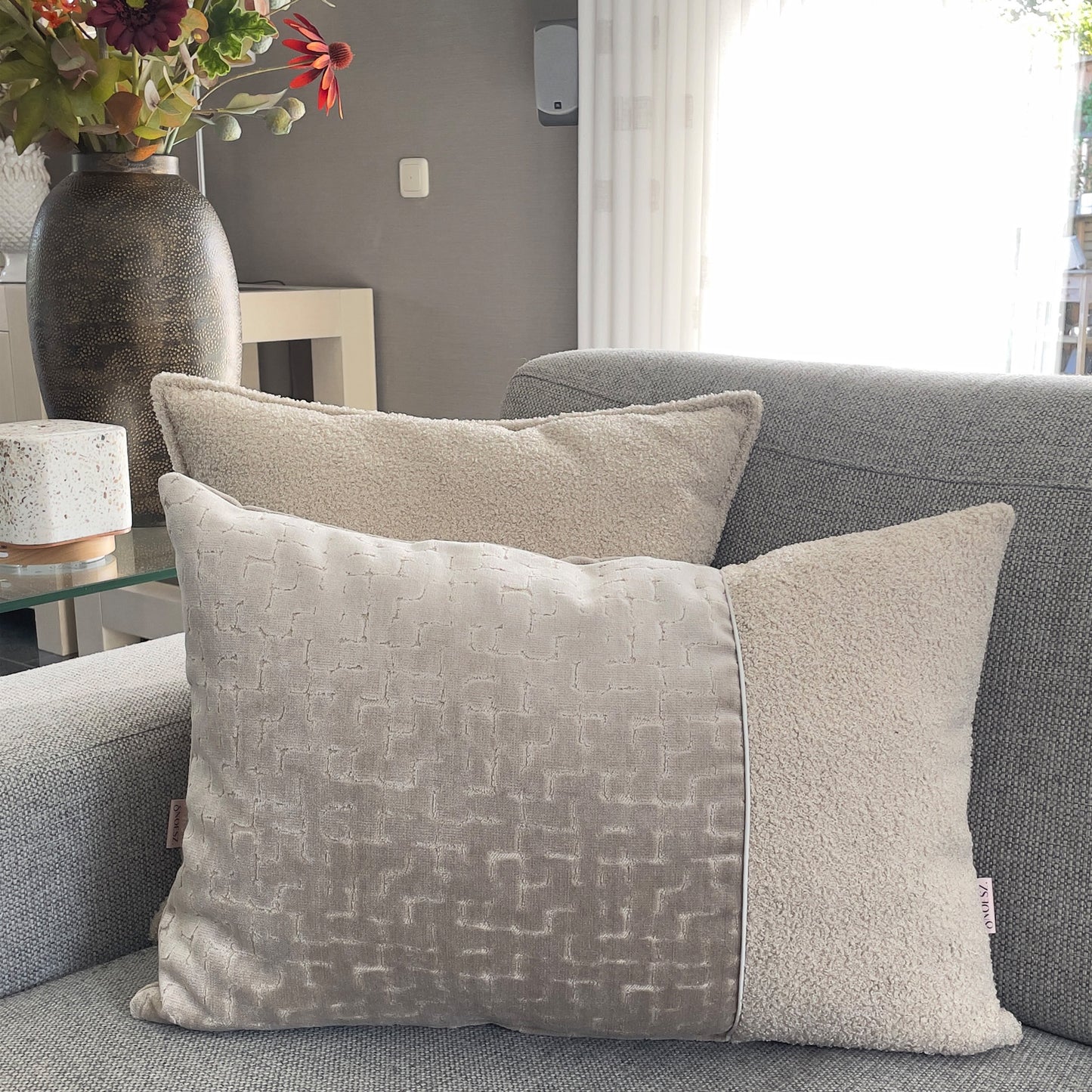 Velvet zand/ bouclé beige